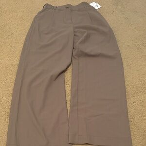 Beyond Yoga Wide Leg Pants in Taupe